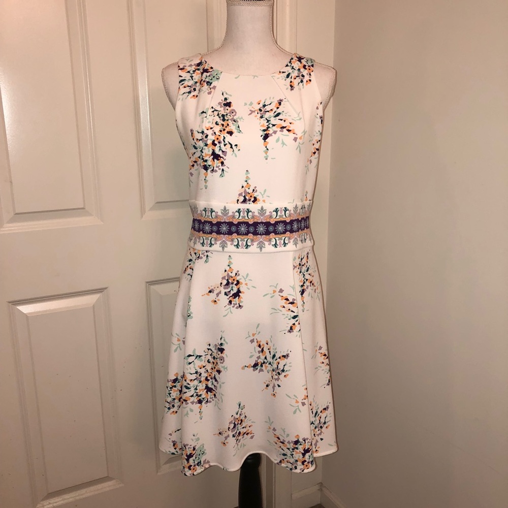 NY&Co Eva Mendes Sz12P Riviera White Floral Dress
